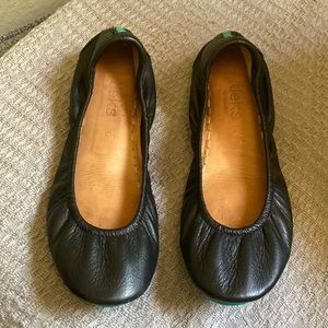 Tieks black size 6 EUC